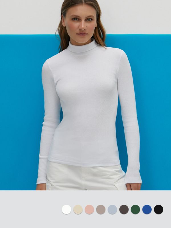 465331 Minimi Turtleneck