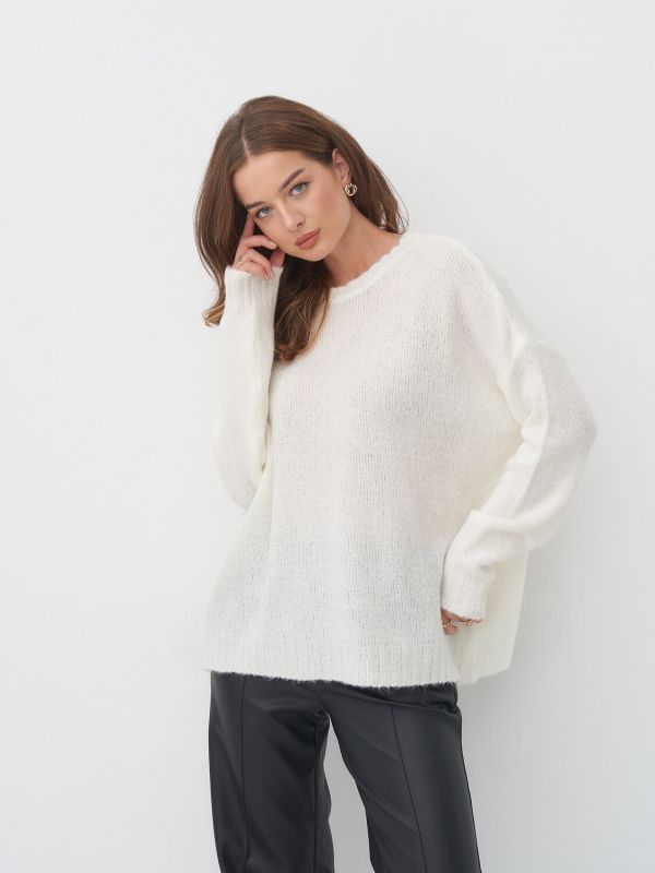 472930 Remix Jumper